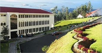 edificio universidad internacional del ecuador
